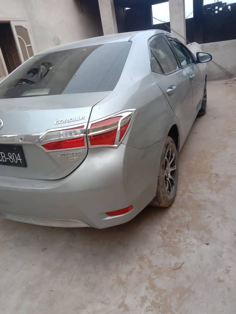 Toyota Corolla Altis 2016 8