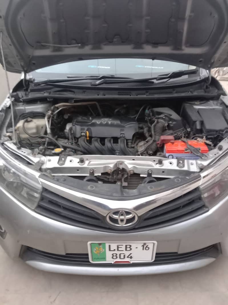 Toyota Corolla Altis 2016 10