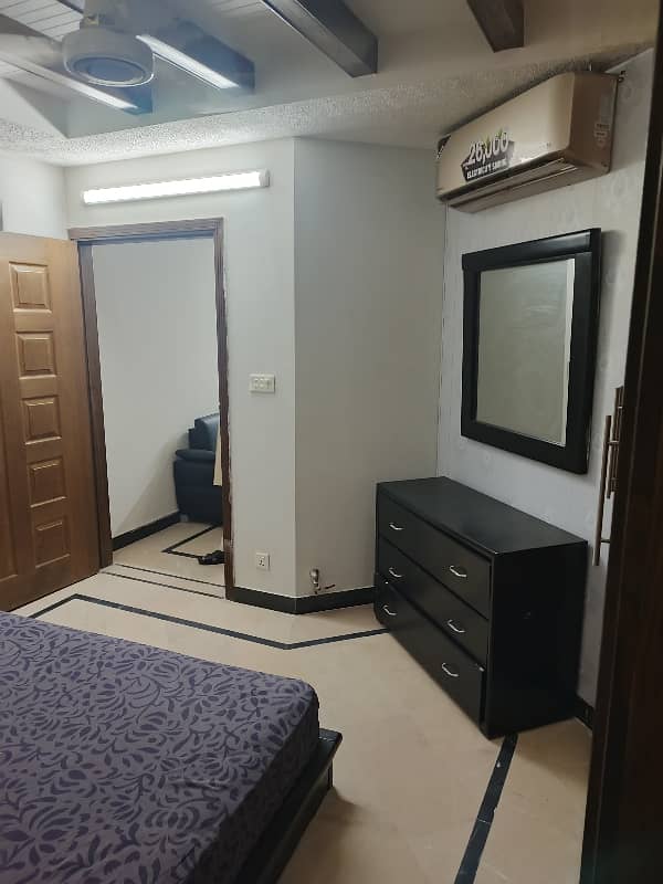 900 Square Feet Flat Up For rent In E-11/2 7