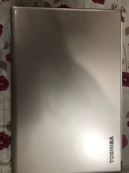 Toshiba dyna book core I 5  6th gen 7