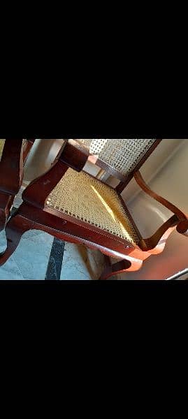 Good and pure wooden chairs 4