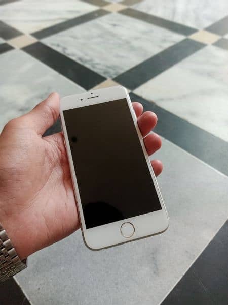 Iphone 6 16GB only nonpta All ok 10v10 condition 03275139315 2