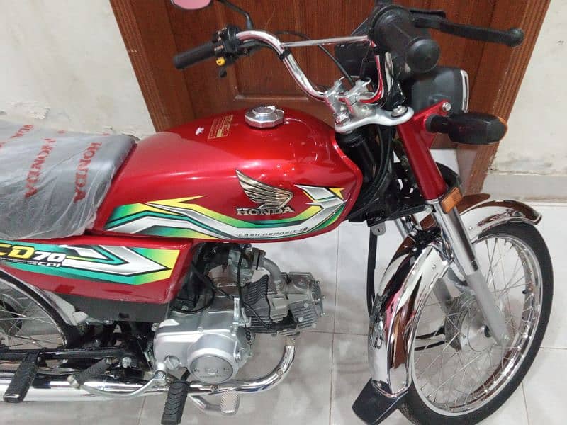 Honda CD70 Brand New (2023) All Punjab Number, Call 03047646757 2