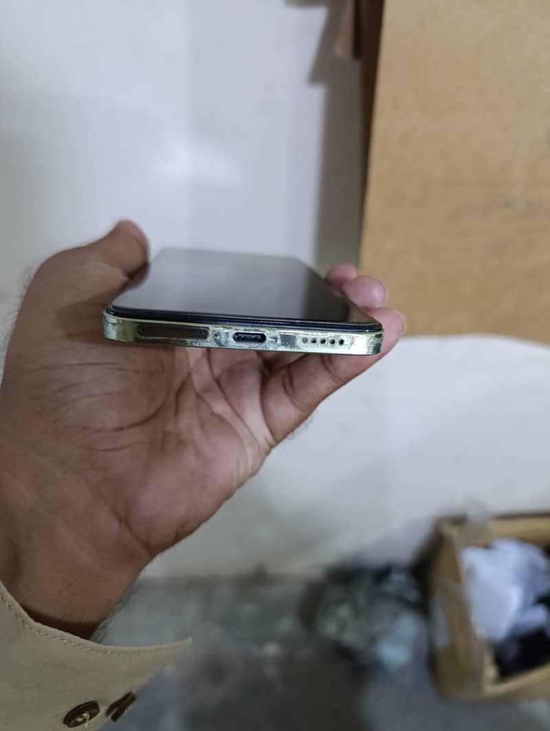 vivo y100 for sale condition 10/10  8+8 gb Ram 256 gb 4