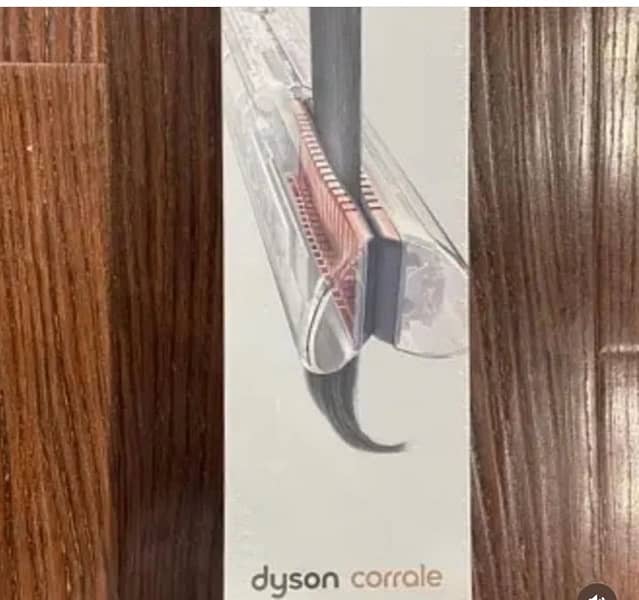 dyson straightner corrale 2