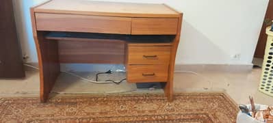 writing desk