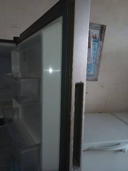 10 by 10 condition fridge 5