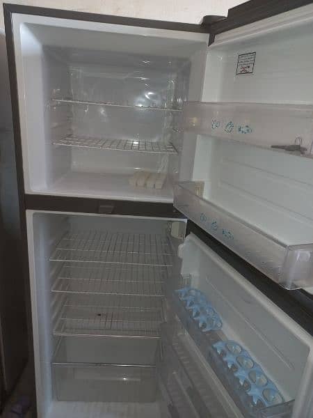 10 by 10 condition fridge 7