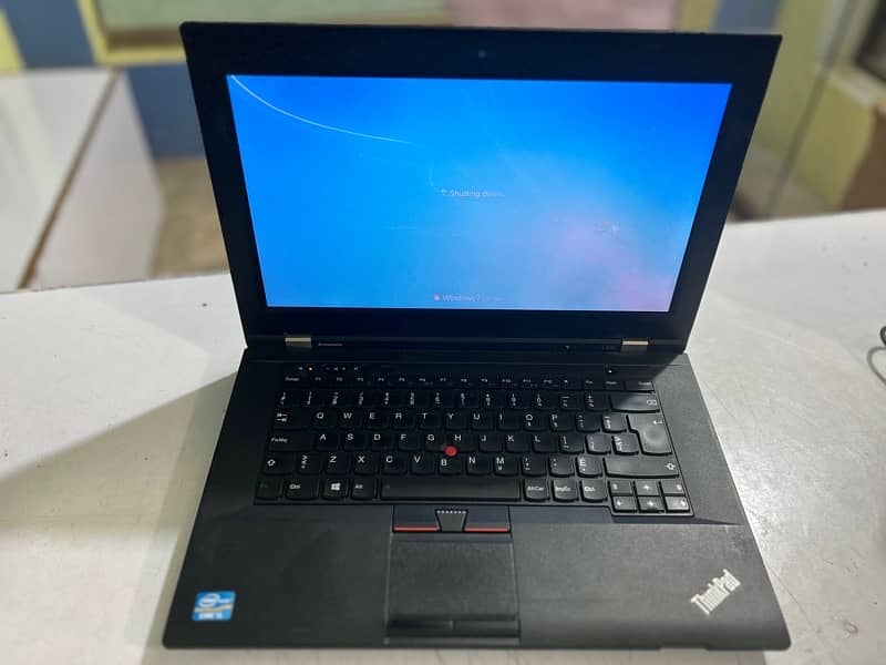 Toshiba Laptop 3