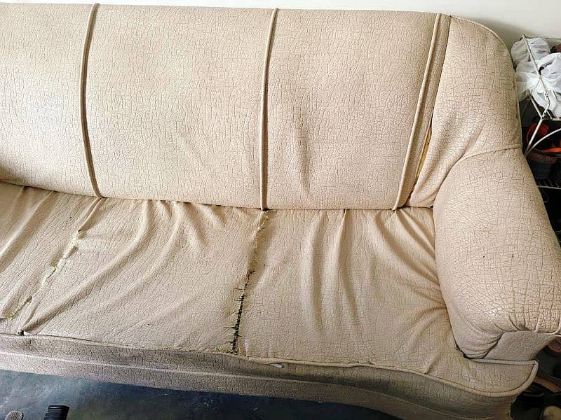 sofa for sale 0