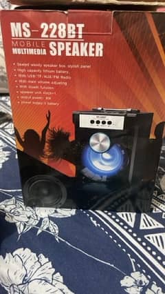 bluetouht speaker