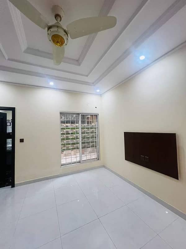 10 Marla 2 Bed Portion For Rent Available in DHA Phase 2 3