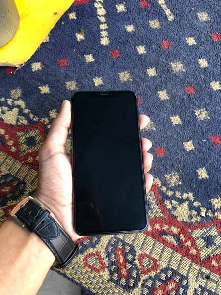 iphone Xs Max contact 03133898008 8