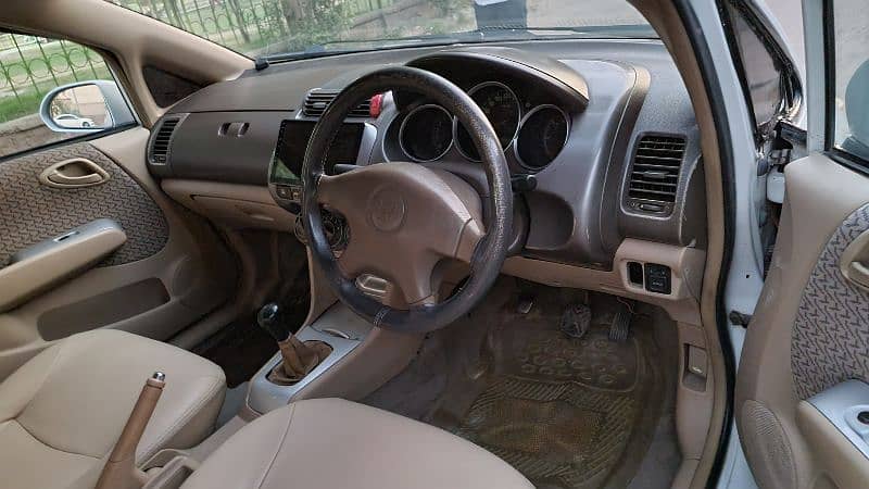 Honda City 2005 Best condition 14