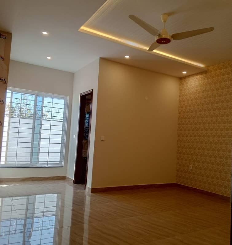 14 Marla Upper Portion For rent In E-11/1 Islamabad 0