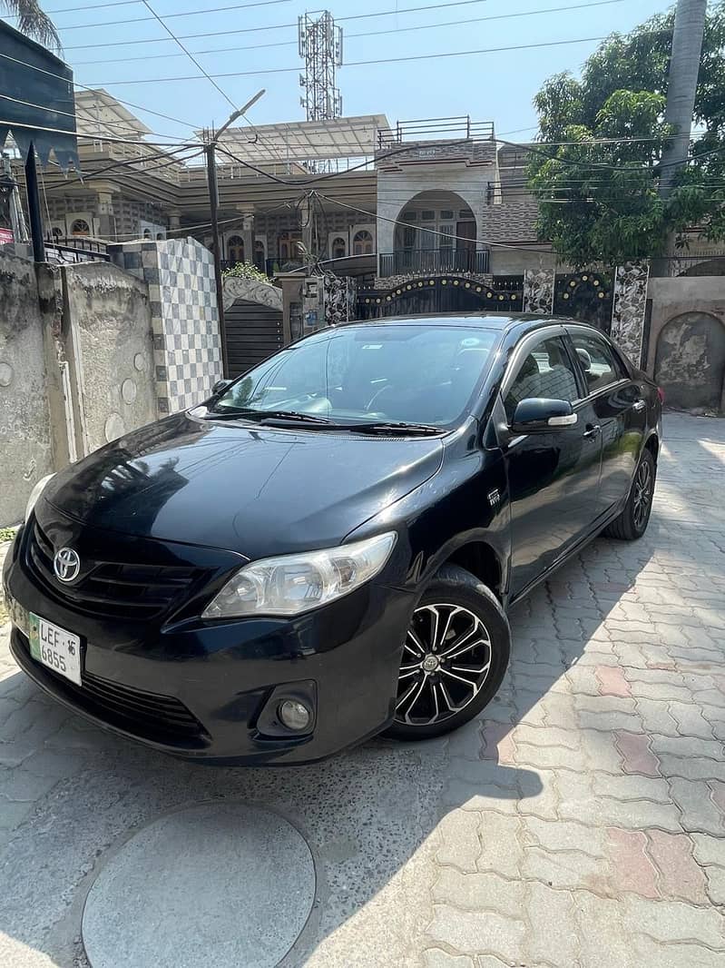 Toyota Corolla GLI 2014/2015 1