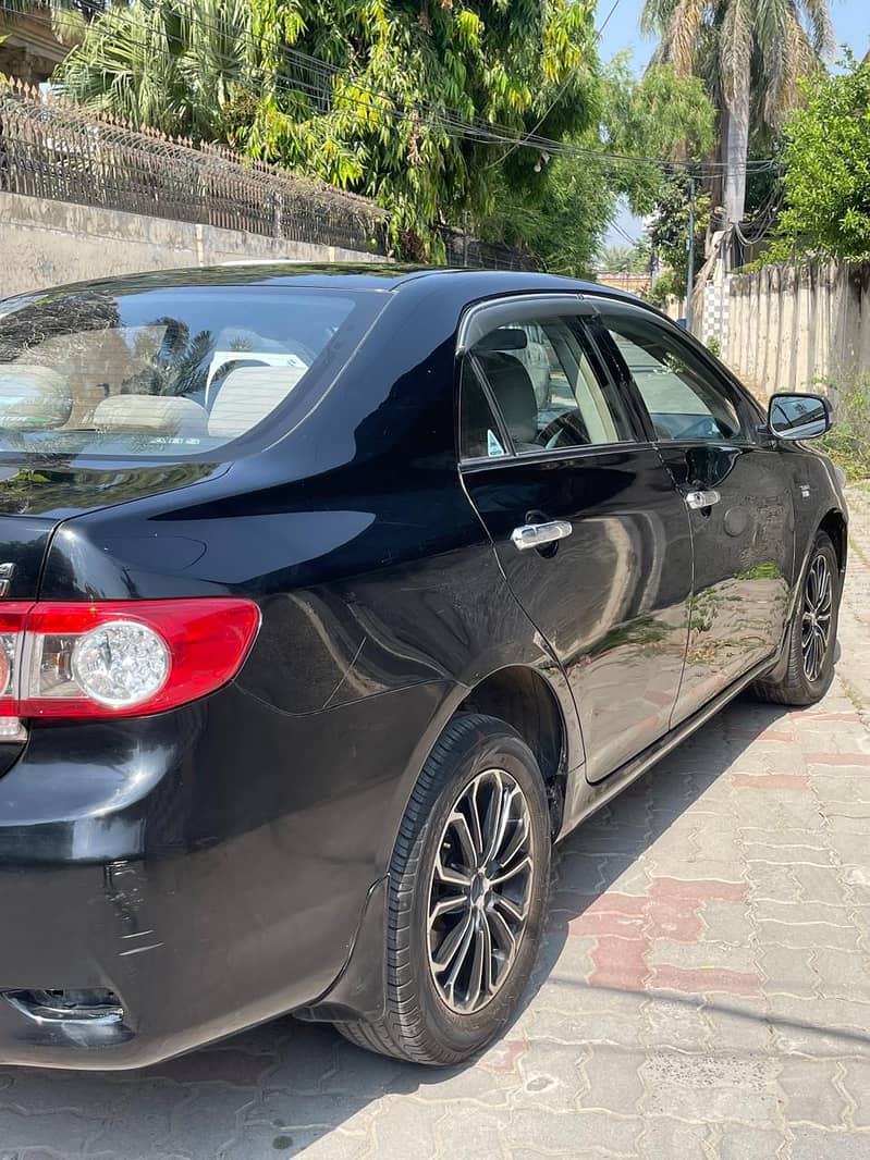 Toyota Corolla GLI 2014/2015 6