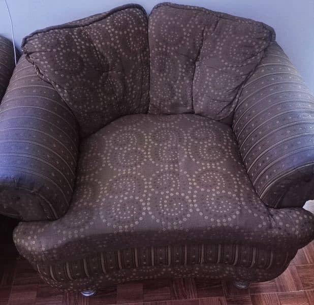 Sofa Set 7 Seater In Best Condition 3