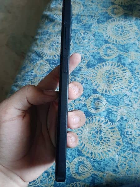 Redmi Note 12 used for 1 year 2