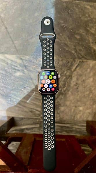 Apple watch series 9 - Aluminum - 41mm - GPS 9