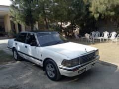 Toyota Crown 1990