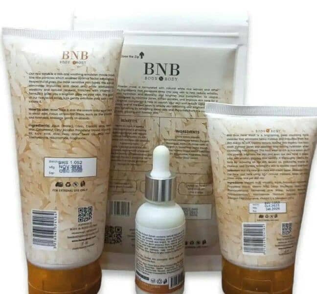 Whitening And Brightening Rice Facial Kit. 1