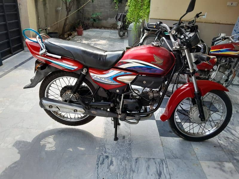 Honda Pridor 2015 Urgent Sale 3