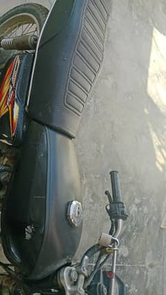 Honda 125 2007 black