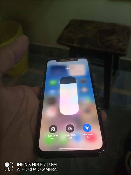 iphone 11 pro /256Gb/ 86% health 5