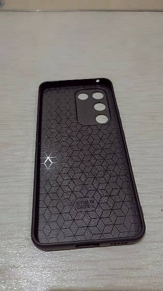 vivo Y 100 used as new with free customized back cover 11