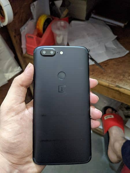 OnePlus 5t 0