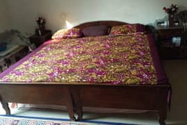 King size bed set 0