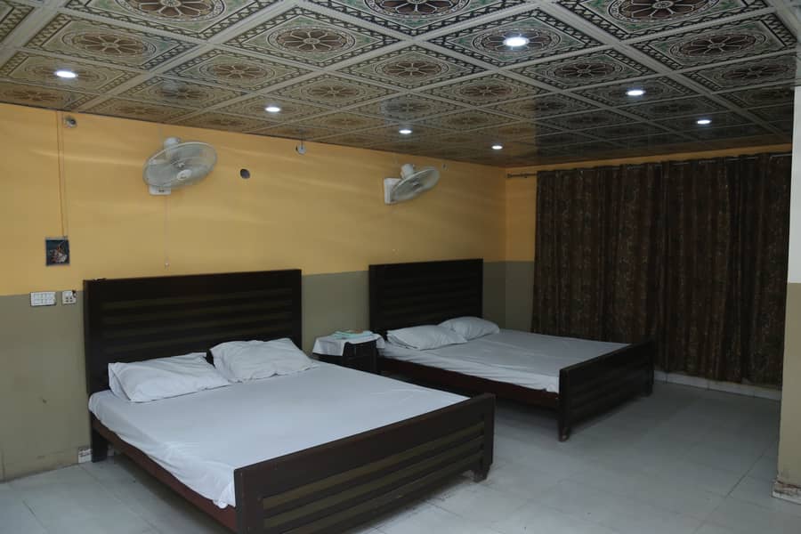 Ideal Rooms Available For Rent at Iqbal town 9