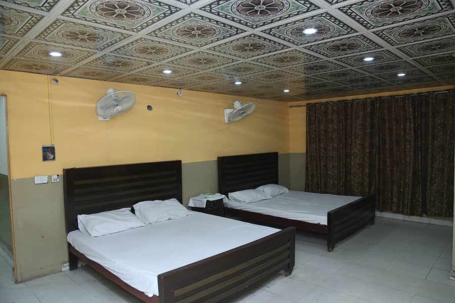 Ideal Rooms Available For Rent at Iqbal town 10