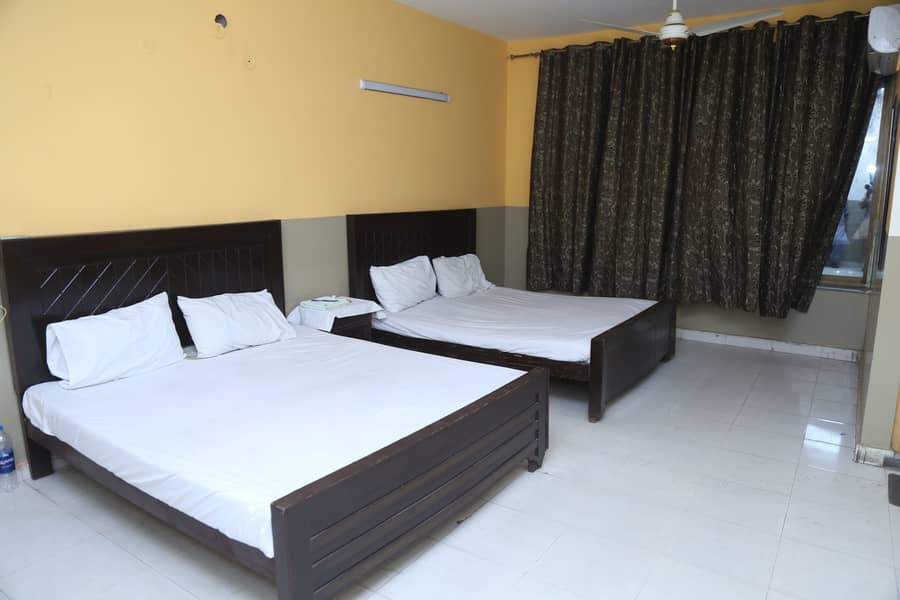 Ideal Rooms Available For Rent at Iqbal town 14