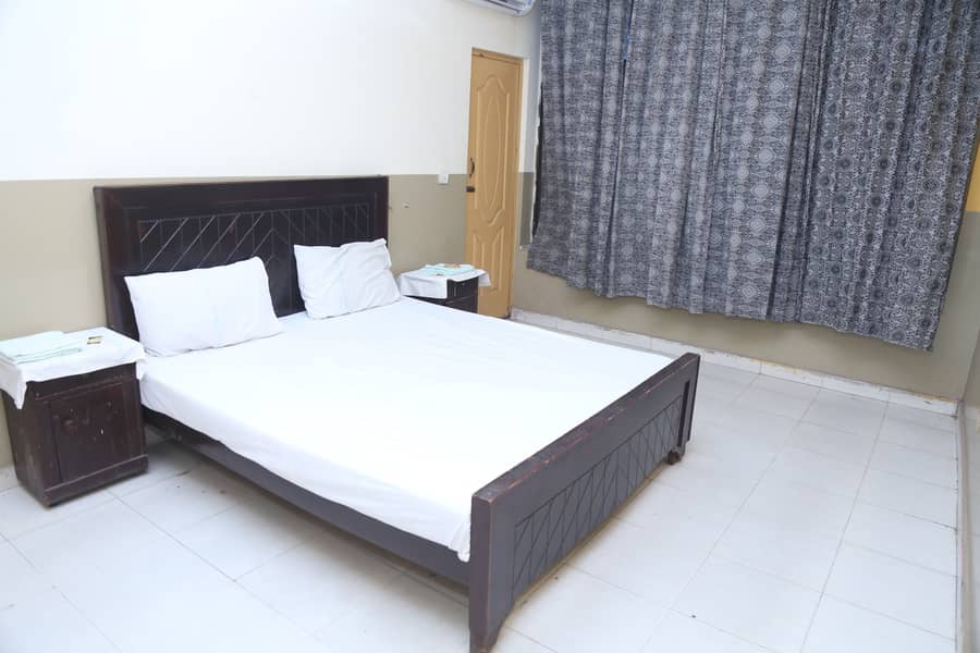 Ideal Rooms Available For Rent at Iqbal town 18