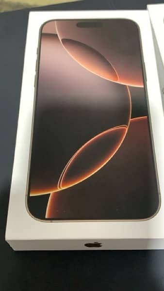 iPhone 16 pro max HK desert titanium 0