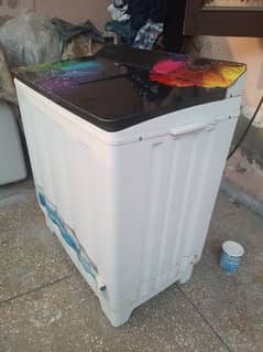 Washing machine & dryer 10 on 9 condition