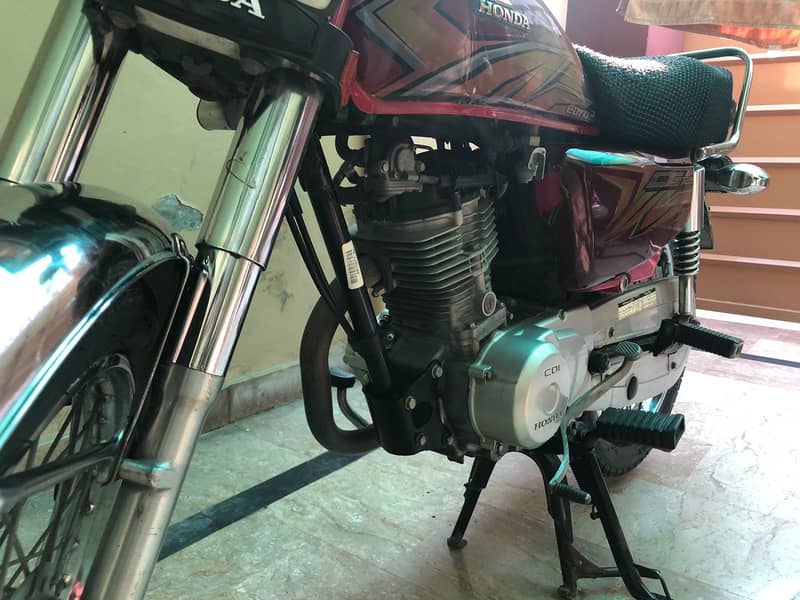 Honda 125 (lush condition) 6