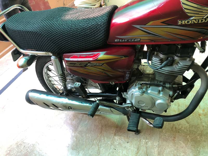 Honda 125 (lush condition) 7