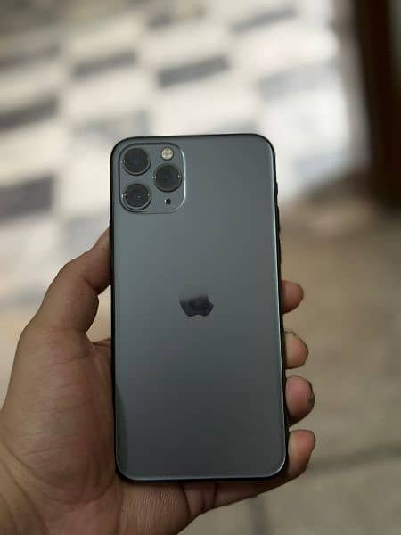 iphone 11 pro 6