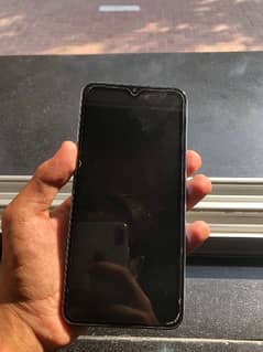 vivo s1 8/256 fresh kit 10by10 back pe pani bhi lagi hui ha