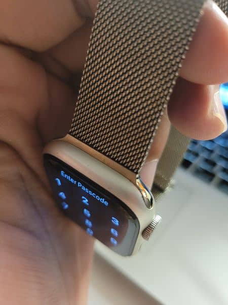 Apple watch 7 45mm gold 2