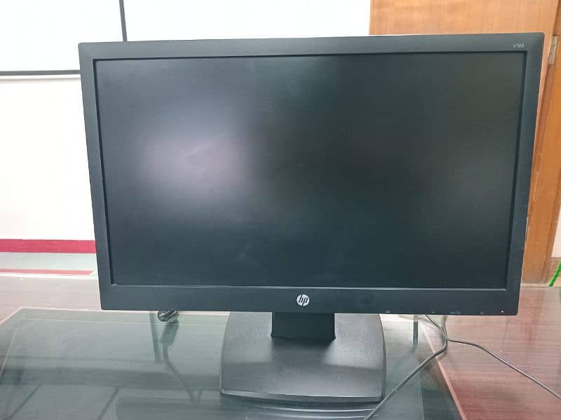 HP Elate desk 800 G1 3