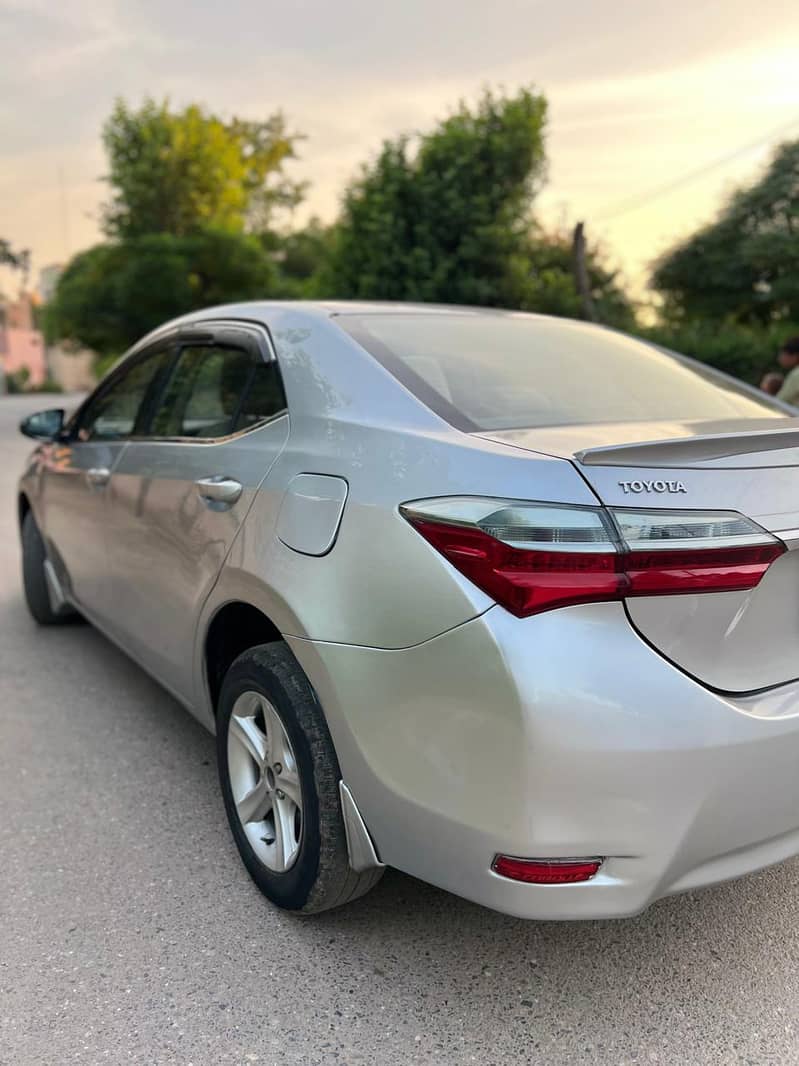 Toyota Corolla GLI 2016  Facelift  2019 9