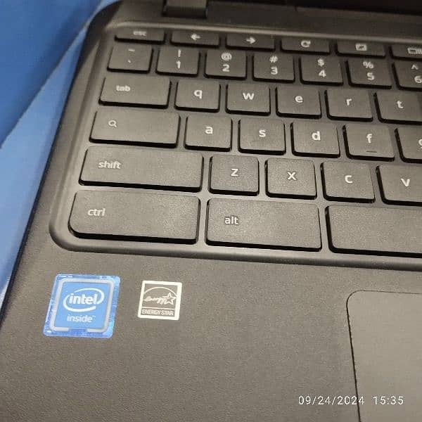 chrome book N22 6