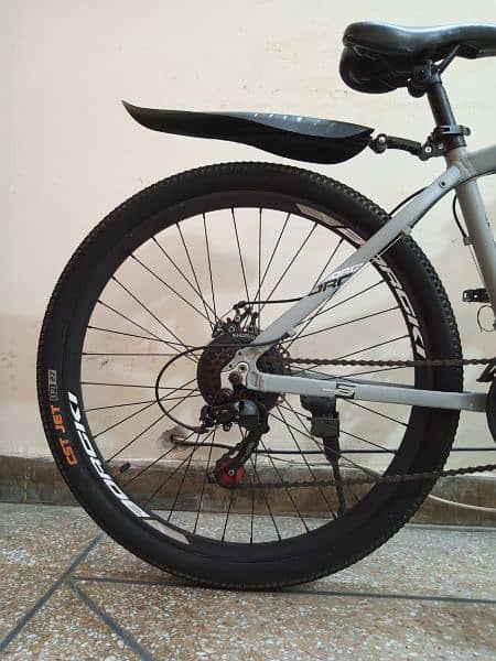 26 INCH IMPORTED GEAR CYCLE 1 MONTH USED URGENT SALE 03265153155 4