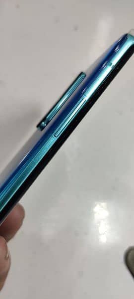 one plus 8pro 12/256  10/10 condition 3