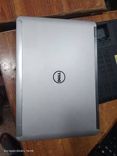 laptop Dell i5 4 generation 0