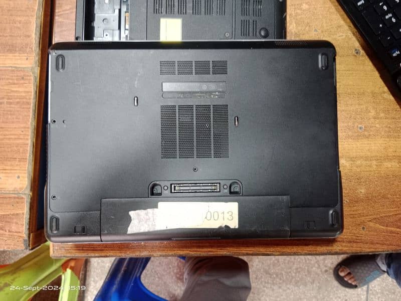 laptop Dell i5 4 generation 3